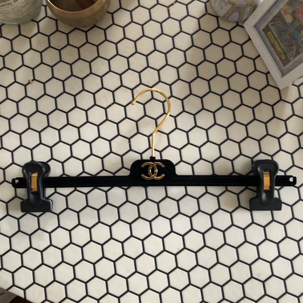 Bundle of 4 Chanel Bottom Hangers